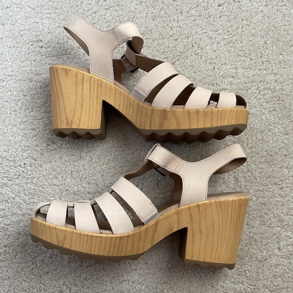 Dr. Scholl’s Original Collection Chunky Cut-Out Wedges Women’s 11 Cream and Tan - Picture 8 of 8